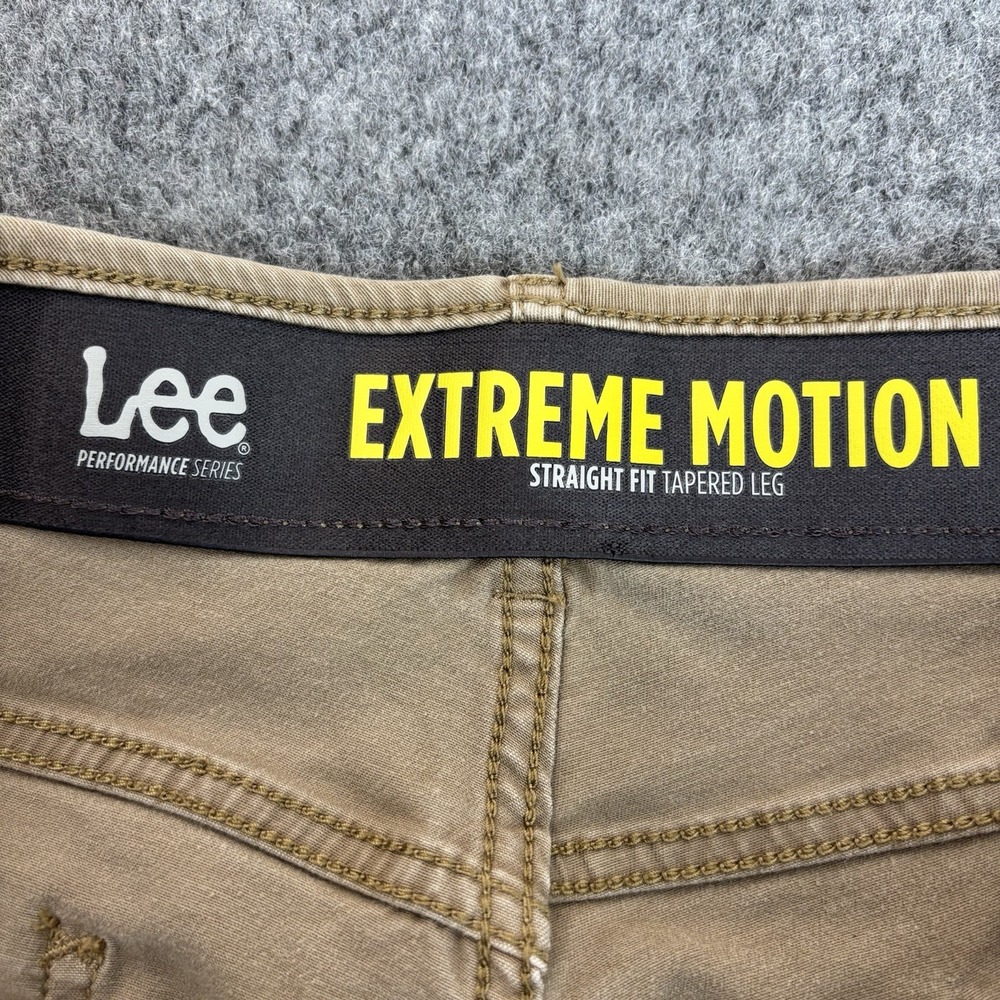 Lee Pants Extreme Motion Khaki Mens 40x30 (Fits 40x28) Straight Fit Stretch Tan - Picture 4 of 14
